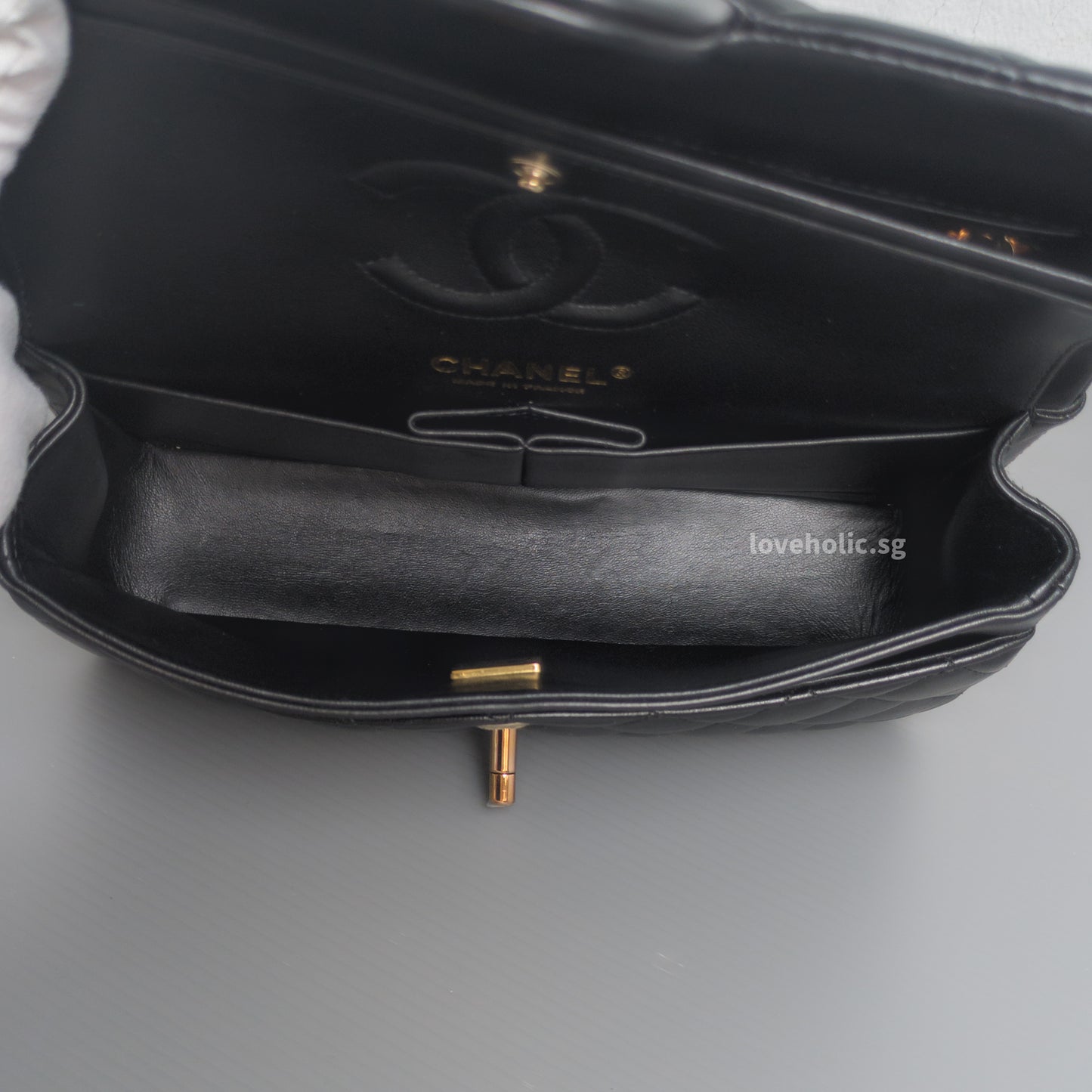 Chanel Classic Flap Small | Black Lambskin Rose Gold Hardware-details