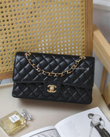 Chanel Classic Flap Medium | Black Caviar Gold Hardware-front