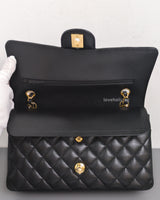 Chanel Classic Flap Medium | Black Caviar Gold Hardware-details