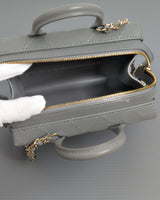 Chanel Mini CC Vanity Case wth Chain | Grey Lambskin Light Gold Hardware-details