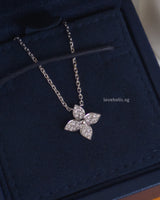Louis Vuitton Idylle Blossom Pendant | White Gold And Diamonds -front