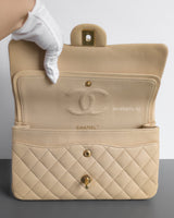 Chanel Classic Flap Medium | Beige Lambskin Light Gold Hardware-details
