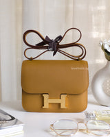 Hermes Constance Mini 18 | 2S Sesame Epsom Gold Hardware-front