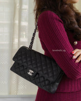 Chanel Classic Flap Medium | Black Caviar Silver Hardware-model
