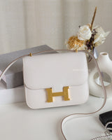 Hermes Constance 18 Mini | M4 Gris Pale Epsom Gold Hardware-front