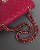 Chanel Classic Flap Medium | 20S Dark Pink Caviar Gold Hardware-details
