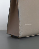 Hermes Kelly Sellier 25 | 81 Gris Tourterelle Epsom Gold Hardware-details