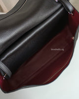 Chanel Maxi Flap 32cm | Black Caviar Silver Hardware-details