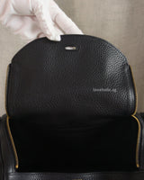 Lindy 26 | Black Taurillon Clemence Gold Hardware