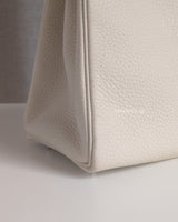 Hermes Kelly 28 | Craie Taurillon Clemence Palladium Hardware-details