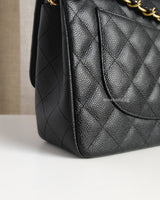 Chanel Classic Flap Jumbo | Black Caviar Gold Hardware-details