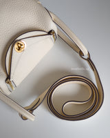Hermes Lindy Mini | Nata Taurillon Clemence Gold Hardware-details