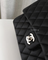 Chanel Classic Flap Medium | Black Lambskin Silver Hardware-details