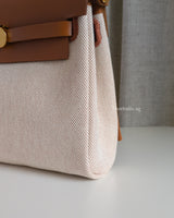 Hermes Herbag Mini 20 | Ecru Beige/Fauve Vache Hunter Gold Hardware-details