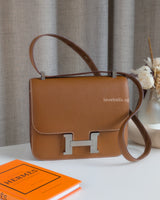 Hermes Constance 24 | Gold Epsom Palladium Hardware-front