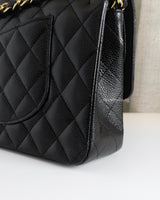 Chanel Classic Flap Medium | Black Caviar Gold Hardware-details