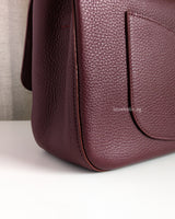 Chanel Maxi Flap 32cm | Burgundy Caviar Gold Hardware-details