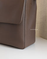 Chanel Maxi Flap 38cm | 26S Light Brown Caviar Silver Hardware-details