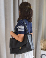 Chanel Maxi Flap 38cm | 26S Black Caviar Gold Hardware-model