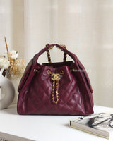 Chanel Chanel 25 Small | 26A Burgundy Caviar Gold Hardware-front