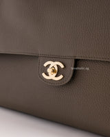 Chanel Maxi Flap 38cm | 26A Dark Khaki Caviar Gold Hardware-details