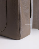 Chanel Maxi Flap 38cm | 26A Dark Khaki Caviar Gold Hardware-details