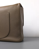 Maxi Flap 38cm | 26A Dark Khaki Caviar Gold Hardware