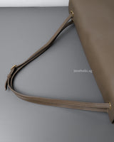 Maxi Flap 38cm | 26A Dark Khaki Caviar Gold Hardware
