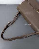 Maxi Flap 32cm | 26A Dark Khaki Caviar Gold Hardware