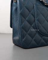 Chanel Classic Flap Medium | Grey Blue Caviar Silver Hardware-details
