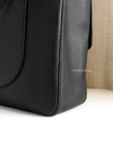 Chanel Maxi Flap 38cm | 26A Black Caviar Silver Hardware-details