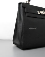 Hermes Kelly Retourne 28 | Black Togo Palladium Hardware-details