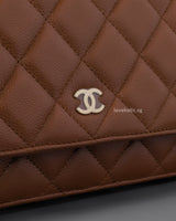 Wallet On Chain 23A Brown Caviar Gold Hardware