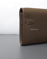 Hermes Kelly To Go Etoupe Epsom Gold Hardware-details