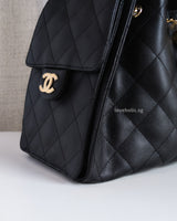 Chanel Chanel 25 Small | Black Caviar Gold Hardware-details