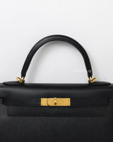 Hermes Kelly Sellier 28 | Black Epsom Gold Hardware-details