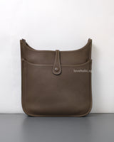 Hermes Evelyne 29 | Etoupe Taurillon Clemence Palladium Hardware-back