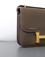 Hermes Constance Mini 18 | Etoupe Epsom Gold Hardware-details