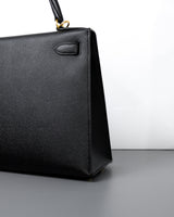Hermes Kelly Sellier 28 | Black Epsom Gold Hardware-details