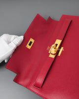 Hermes Kelly Sellier 28 | Rouge Casaque Epsom Gold Hardware-details