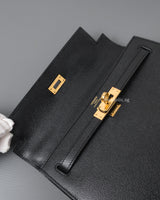 Hermes Kelly Sellier 25 | Black Epsom Gold Hardware-details
