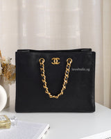 Chanel Matelassé Tote Bag Black Calfskin Brushed Gold Hardware-front
