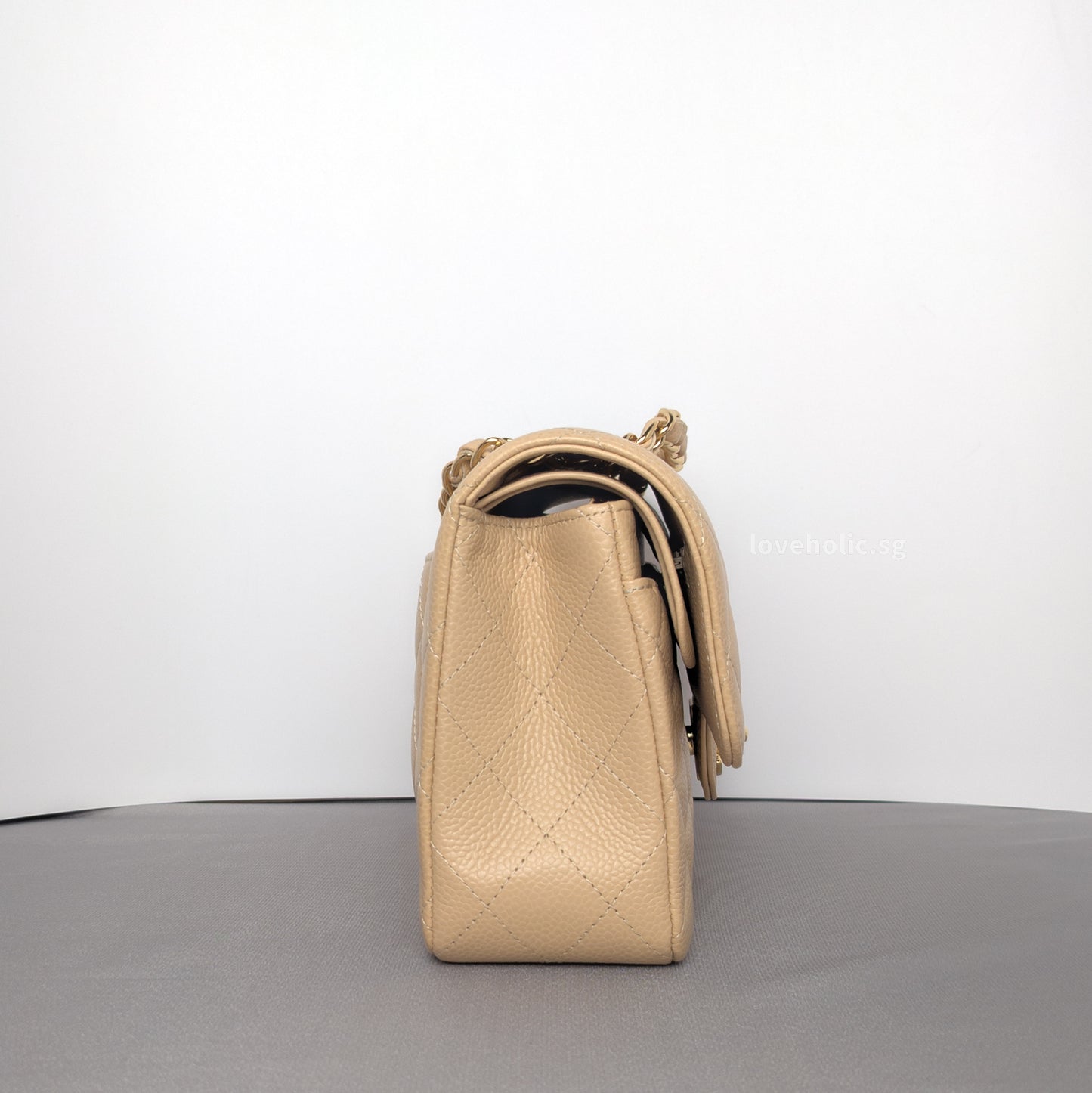 Classic Flap Small | Beige Claire Caviar Gold Hardware