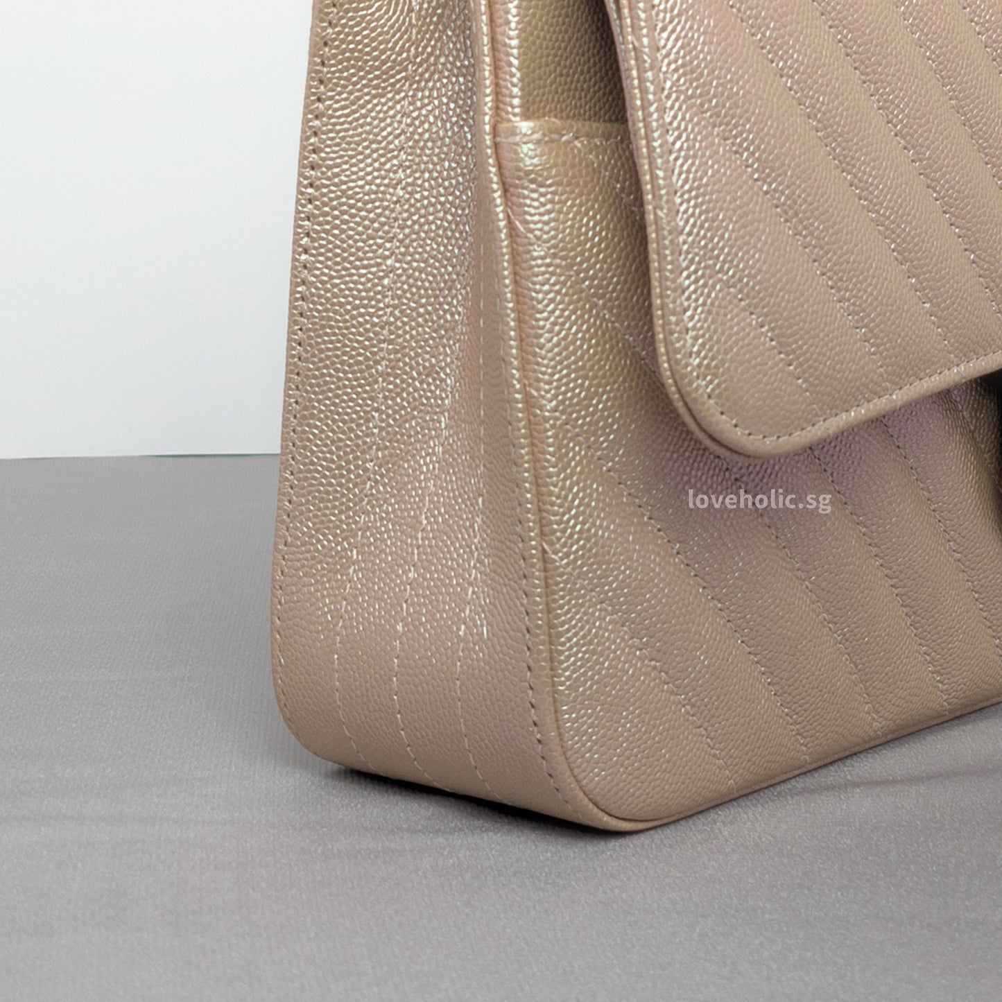 Classic Chevron Medium | 17B Rose Gold Caviar Silver Hardware