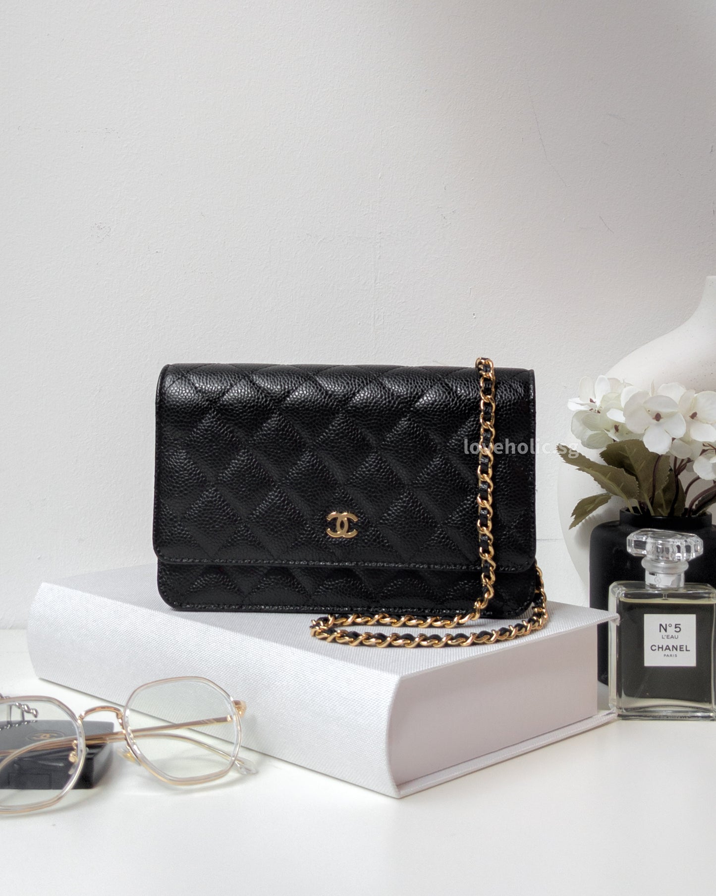 Chanel Wallet On Chain Black Caviar Gold Hardware-main