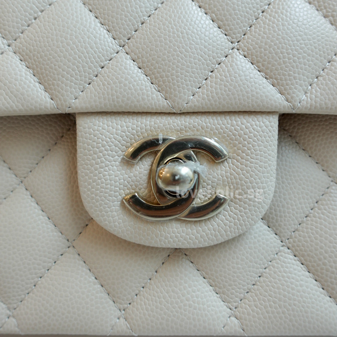 Chanel Classic Flap Medium | 23P Ecru/Light Beige Caviar Light Gold Hardware