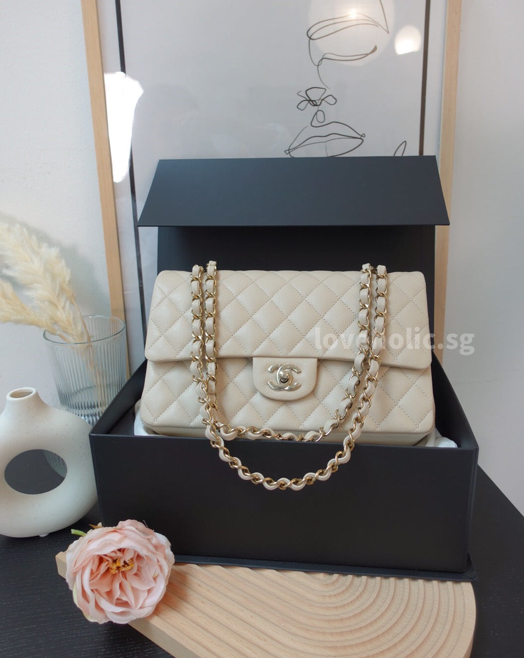 Chanel Classic Flap Medium | 23P Ecru/Light Beige Caviar Light Gold Hardware