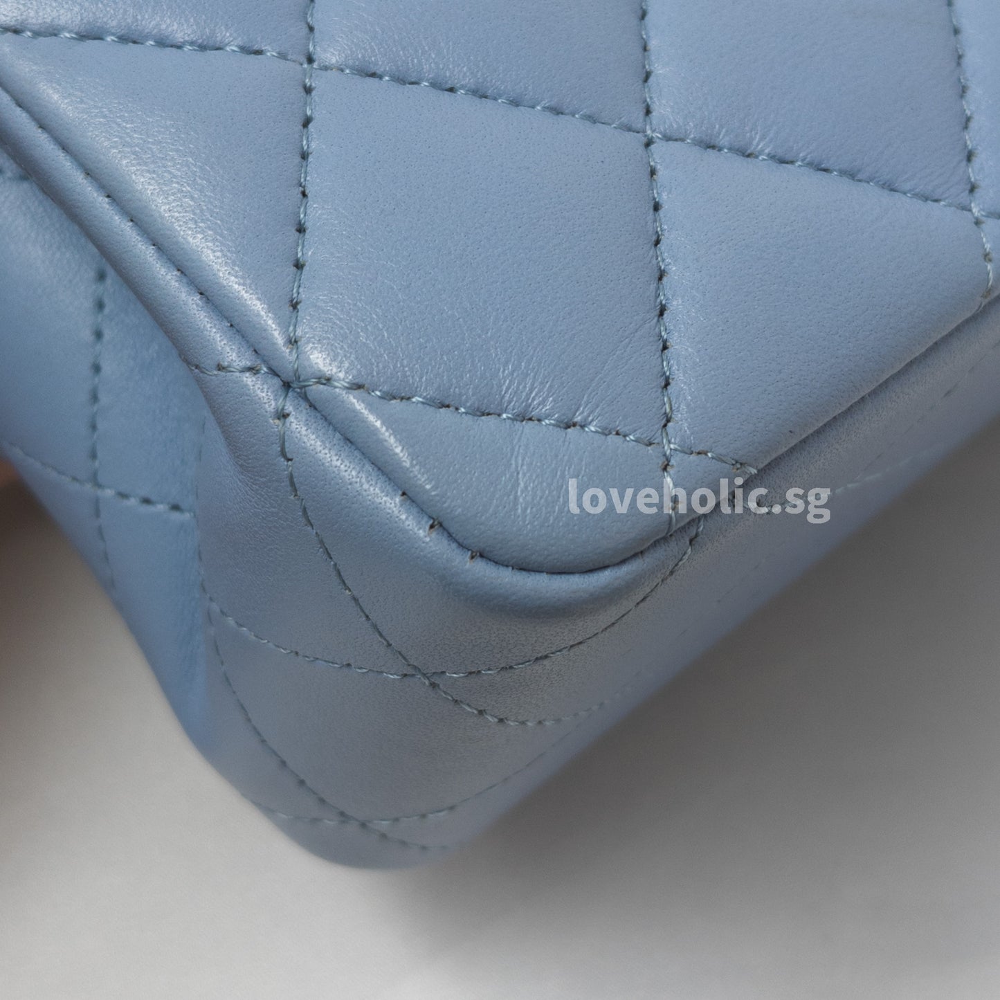 Chanel Classic Flap Medium | 21C Sky Blue Lambskin Light Gold Hardware