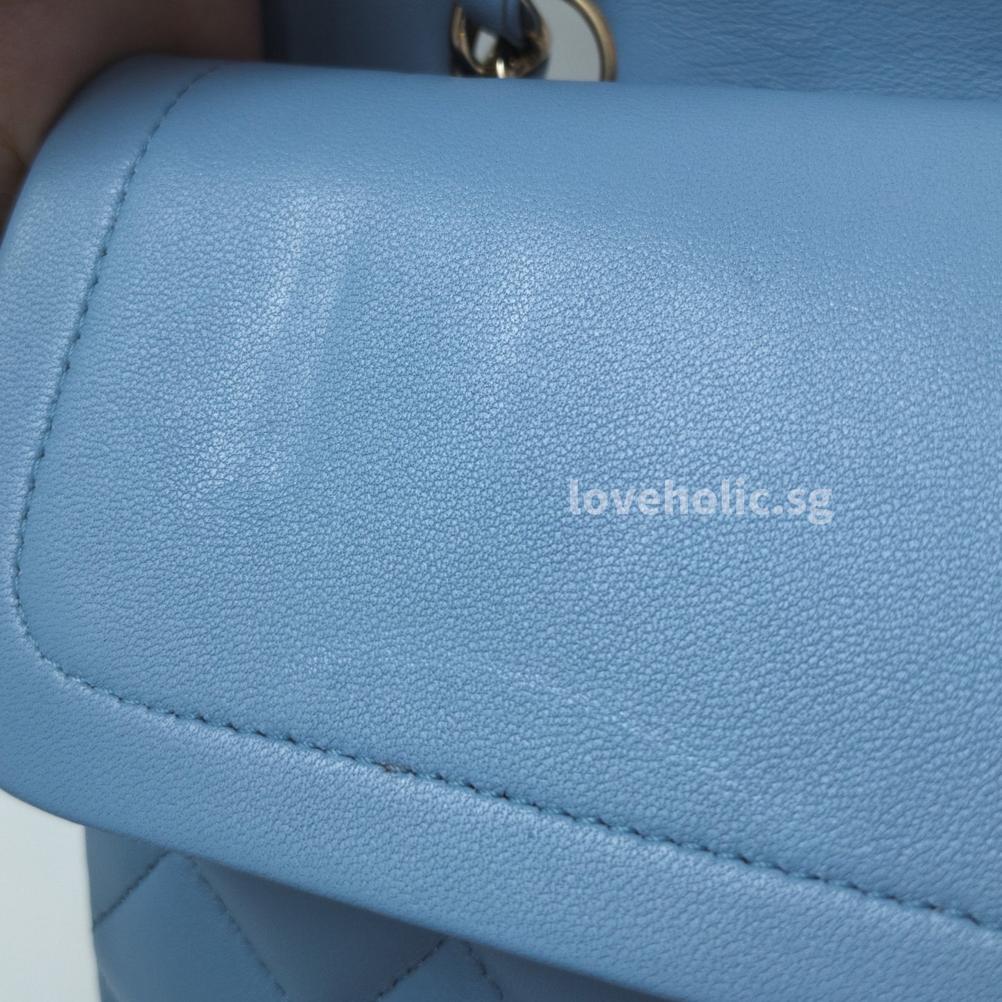 Chanel Classic Flap Medium | 21C Sky Blue Lambskin Light Gold Hardware