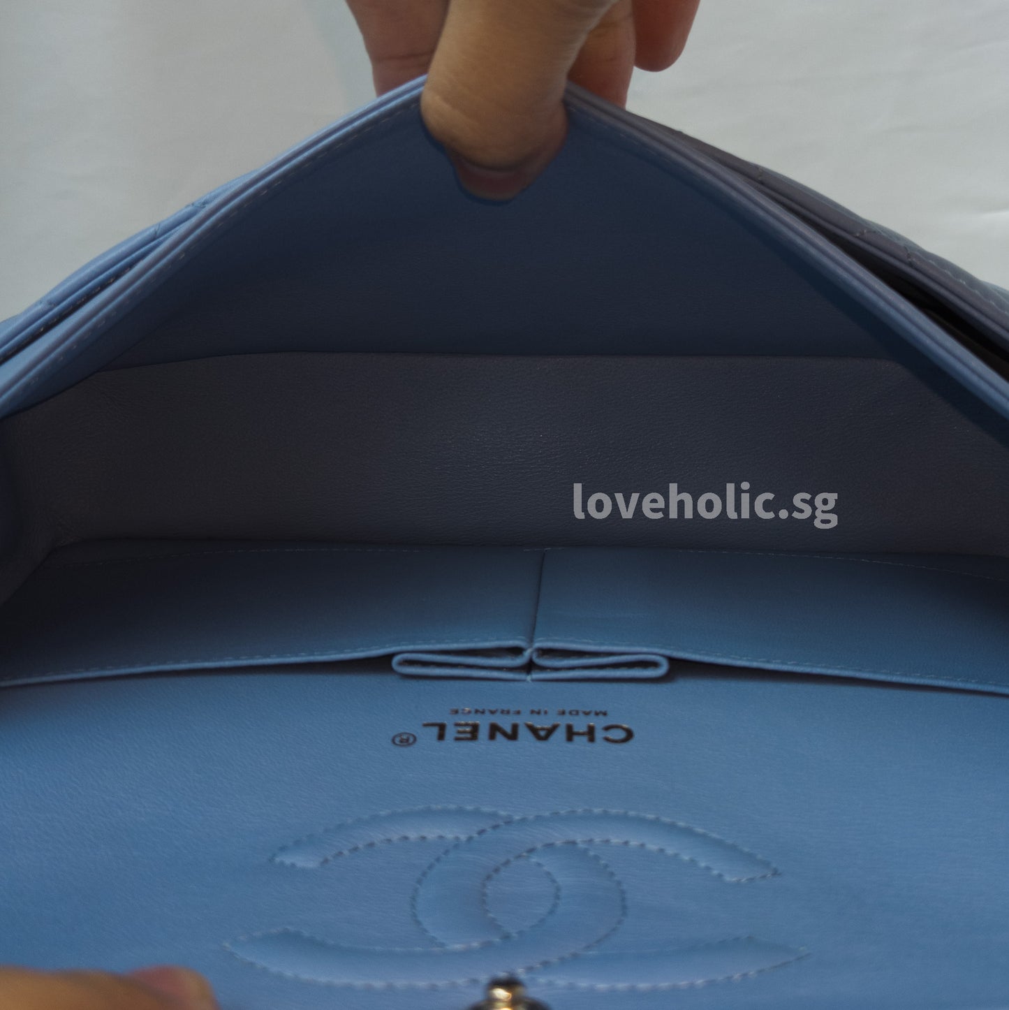 Chanel Classic Flap Medium | 21C Sky Blue Lambskin Light Gold Hardware